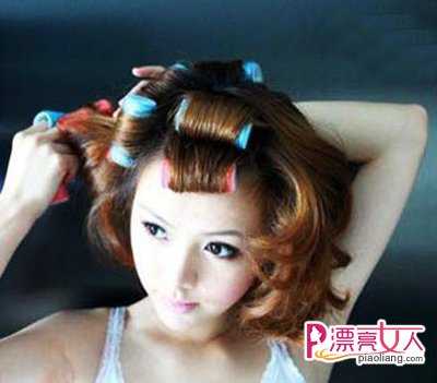  DIY韩式蓬松短发 在家也能轻松打造韩式发型